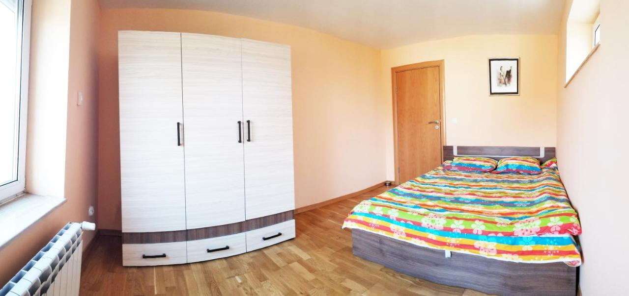 A Spacious 3 Bedroom Apartment In Bad Abbach/Regensburg Bagian luar foto